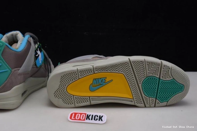 Kicked Out Shoe Store DJ5718-242 30th Retro Jordan Taupe Anniversary SP Air Haze 4 Union 0804